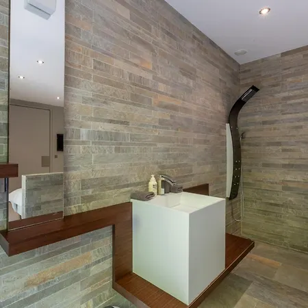 Gorgeous Private Modern With Swimming Pool * Cannes